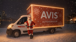 Kerstman Avis Bus