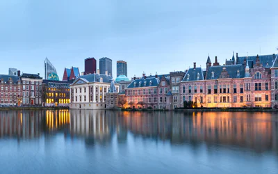 Avis Den Haag
