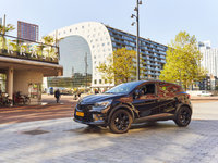 Auto bij de Markthal - Rotterdam
